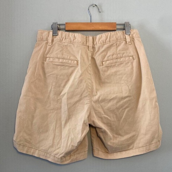 Gap Girlfriend Chino Shorts - Picture 3 of 5